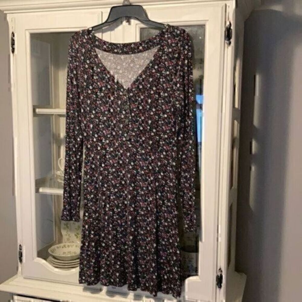 SO medium dress    E